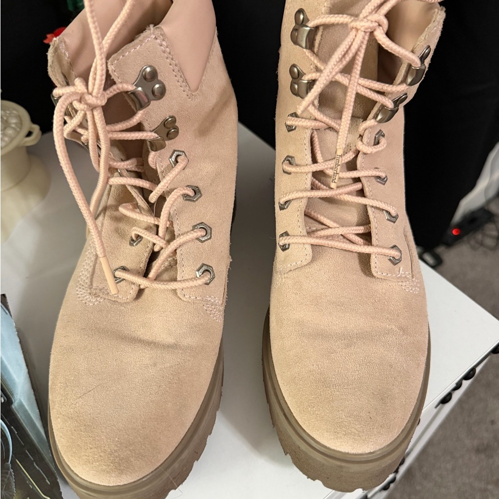 Timberland Women's Blush Lace-Up Boots